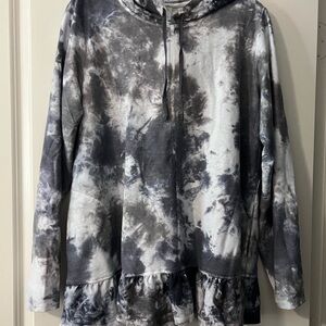 Hoodie tie died Size lg